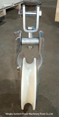 Các khối dây dẫn đi kèm với máy bay trực thăng bánh xe nylon đơn