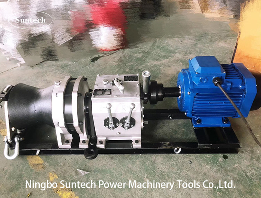Khung bảo vệ tời kéo cáp di động nhẹ 1 tấn với động cơ Honda