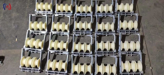Ba đống nylon đường dây trên không dẫn dây chuyền các khối dây chuyền của đường dây truyền tải