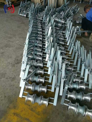 Ba đống nylon đường dây trên không dẫn dây chuyền các khối dây chuyền của đường dây truyền tải
