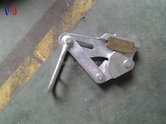 Ứng dụng đa năng, bền và có thể dùng cho các nhu cầu xử lý vật liệu khác nhau.