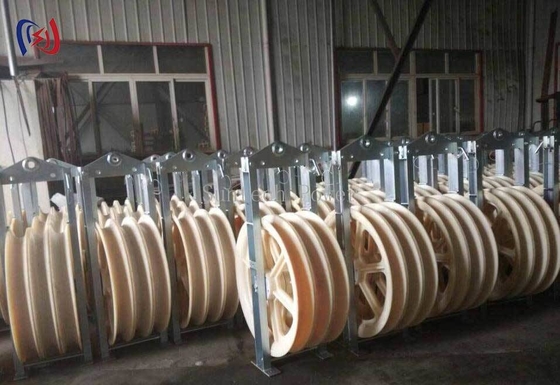 Khối kéo cáp Dòng 822 Nhỏ Gọn Với Thiết Kế Móc Thả Nhanh​