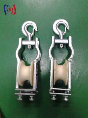 Khối ròng rọc kéo dây dẫn bền bỉ với kích thước ròng rọc 660*560*100mm, Tuổi thọ một năm và Dây dẫn tối đa LGJ1250 cho công trình xây dựng