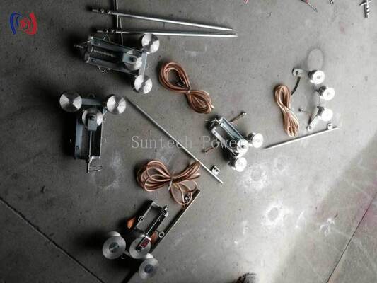 Professional 100A Max Current Grounding Block với đường kính đáy 50mm và vật liệu thép đúc cho Earthing điện an toàn