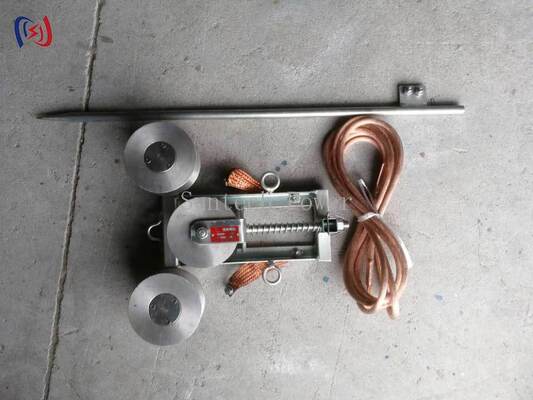 Professional 100A Max Current Grounding Block với đường kính đáy 50mm và vật liệu thép đúc cho Earthing điện an toàn