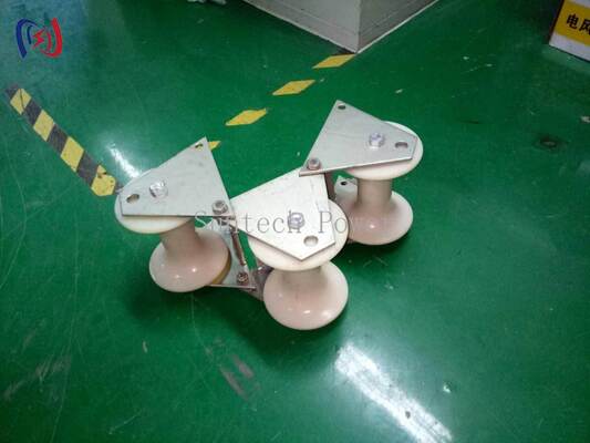 Chuyên nghiệp 10-20KN Đánh giá tải Cable Pithead Roller cho 80-160mm Cáp với thiết kế chống ăn mòn