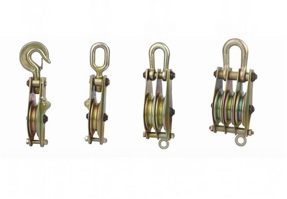 10KN Đường thẳng thắn Tháp Thiết bị dựng ba bánh xe thép nâng máy