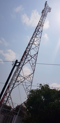 Tháp lưới viễn thông Gsm Thép Q235B Tự hỗ trợ điện