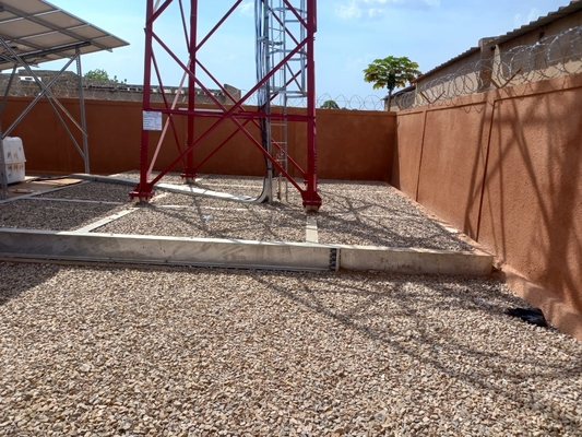 Tháp thép mạ kẽm nhúng nóng Q235 cho RDU RDS viễn thông